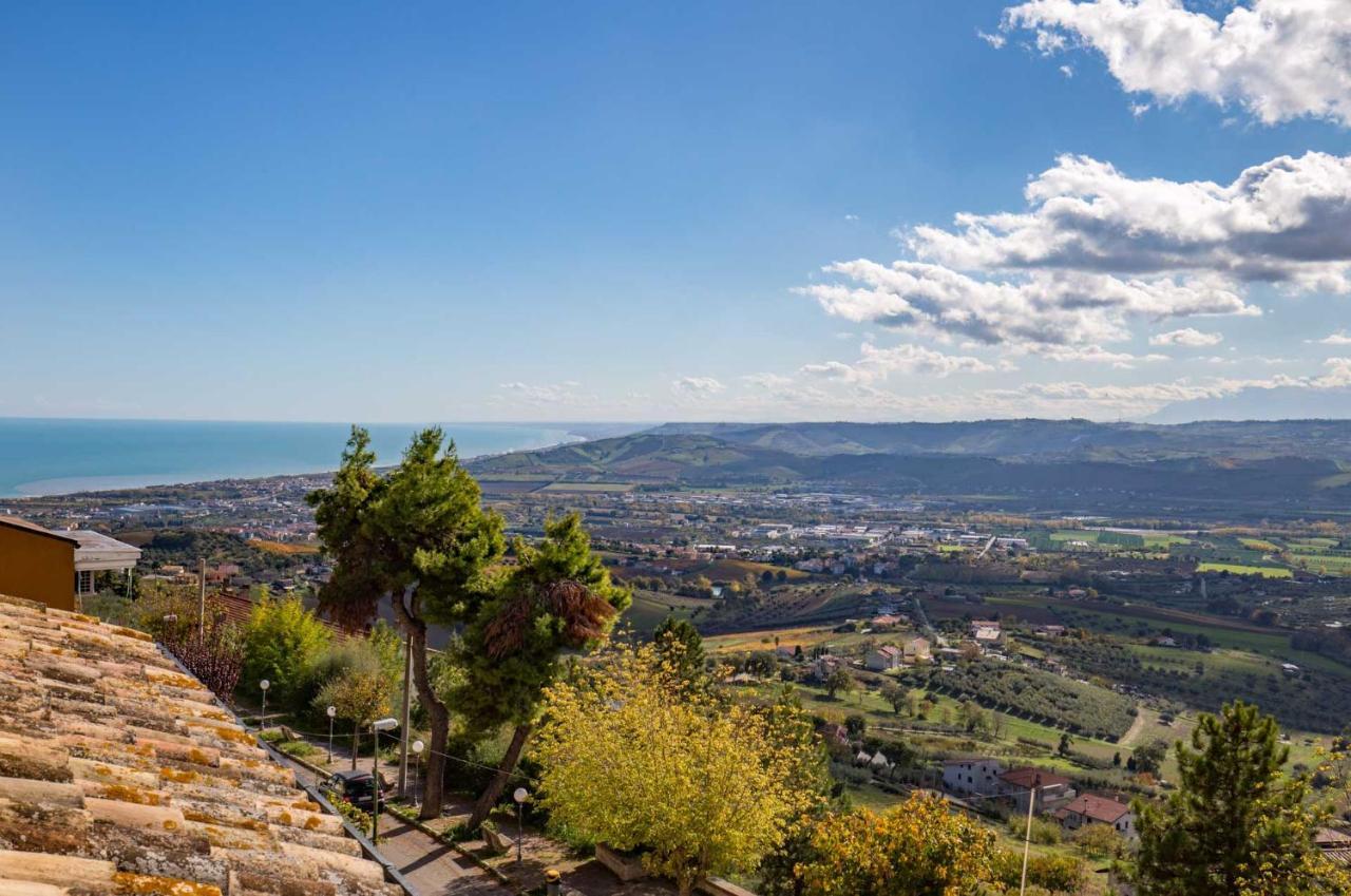 Montepagano 1137 Hotel Kültér fotó